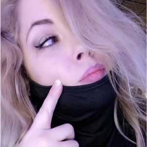 Meet your Posher, Mandy